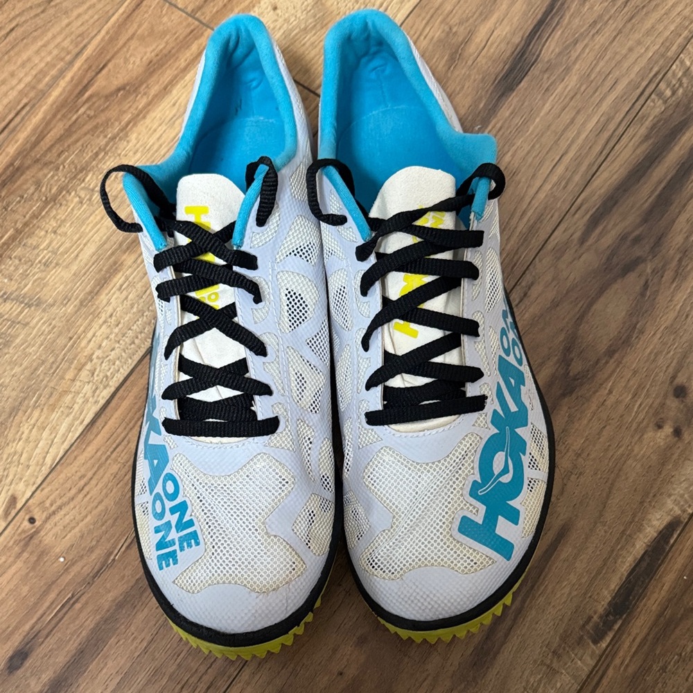 Hoka One One spike Racing Shoes men’s size 11